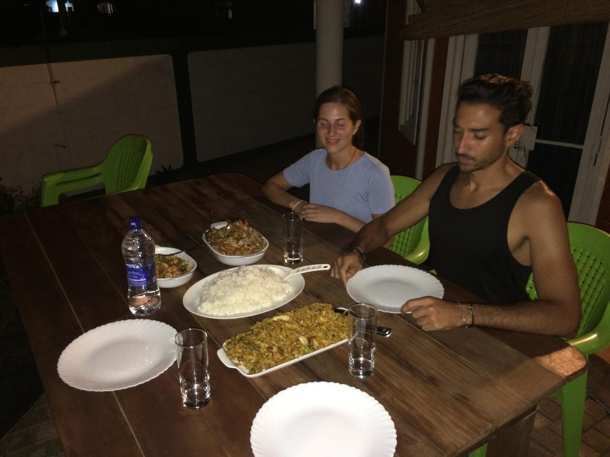 Kochchikade Explore Hostels Negombo מראה חיצוני תמונה