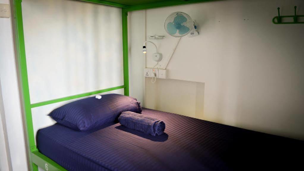 Kochchikade Explore Hostels Negombo מראה חיצוני תמונה