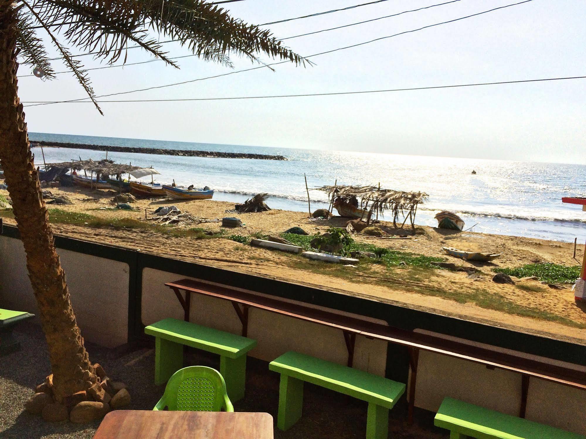 Kochchikade Explore Hostels Negombo מראה חיצוני תמונה