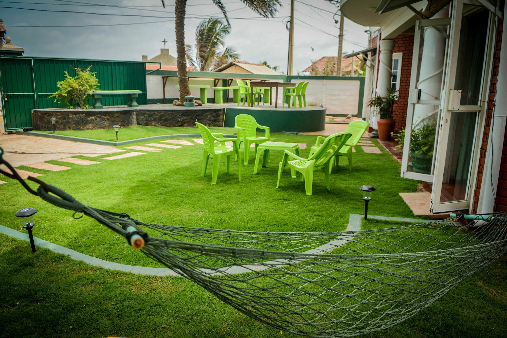 Kochchikade Explore Hostels Negombo מראה חיצוני תמונה